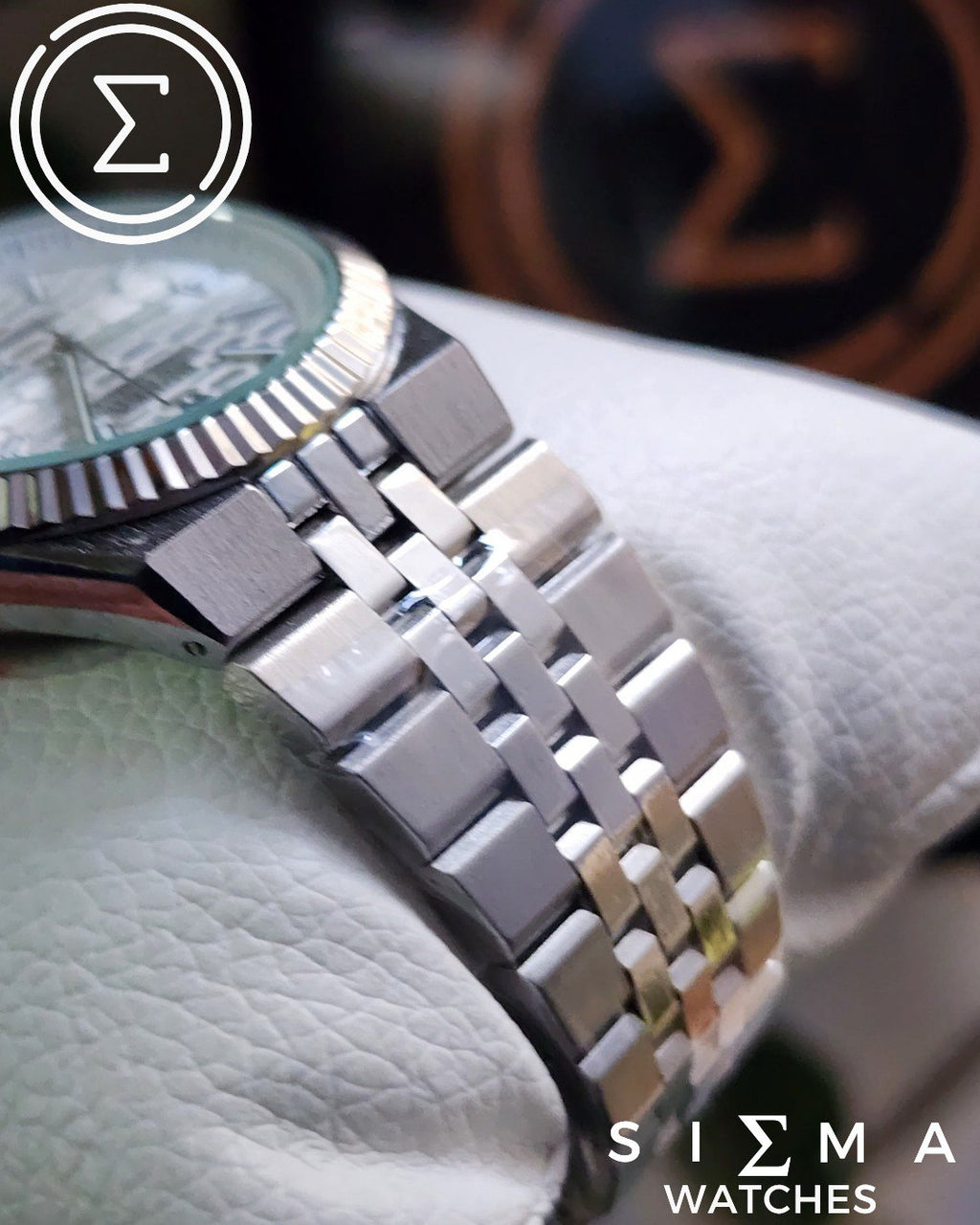 Rolex  Land-Dweller (automatic-like) mirror