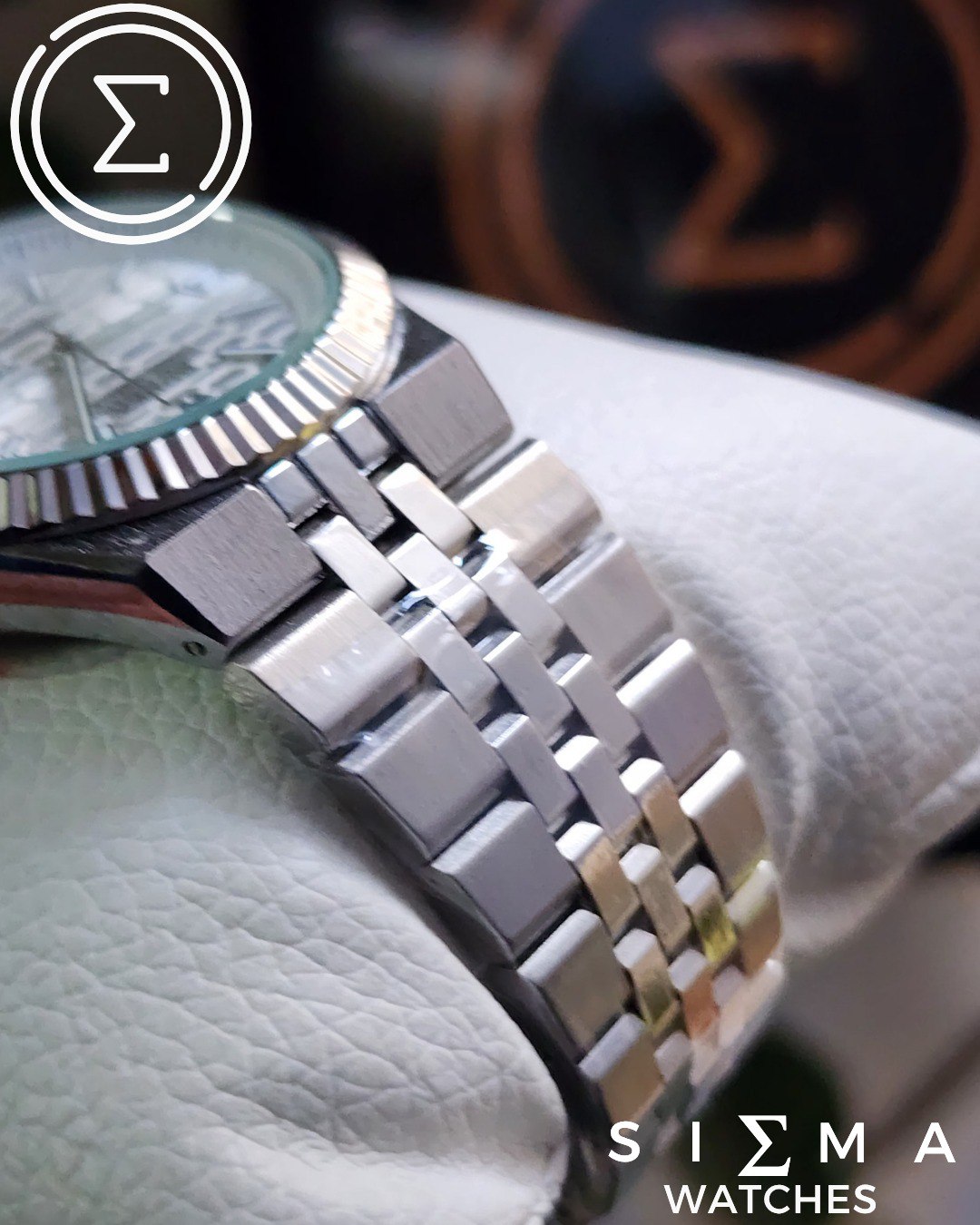 Rolex  Land-Dweller (automatic-like) mirror